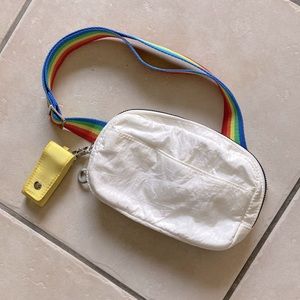 Isaac Mizrahi New York White Fanny Pack / Crossbody